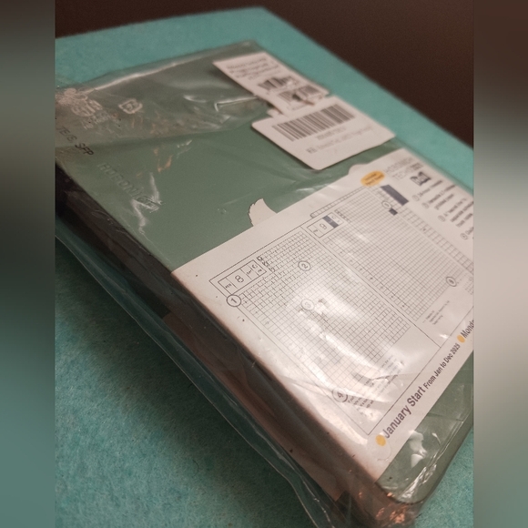 Hobonichi Techo 2025 SPY×FAMILY Planner , A6/1 page per day, New Open Flaw - Picture 3 of 4